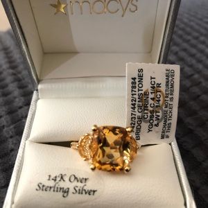 Citrine4-1/4 ct. t.w.White Topaz 1/4 ct. t.w.14k